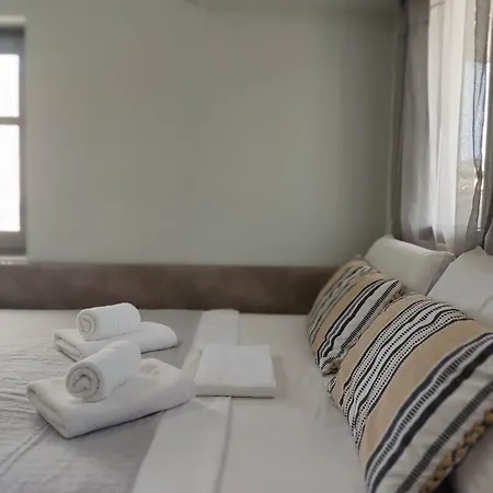 Green Suite Skiathos Апартаменты Скиатос