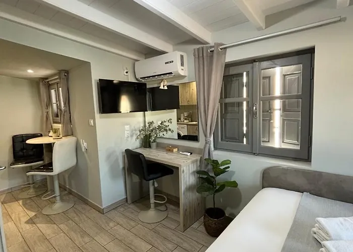 Green Suite Skiathos * スキアトスタウン