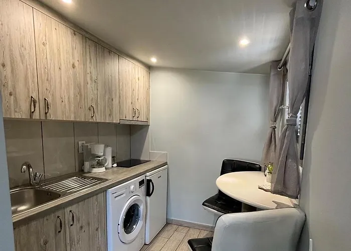 Green Suite Skiathos *